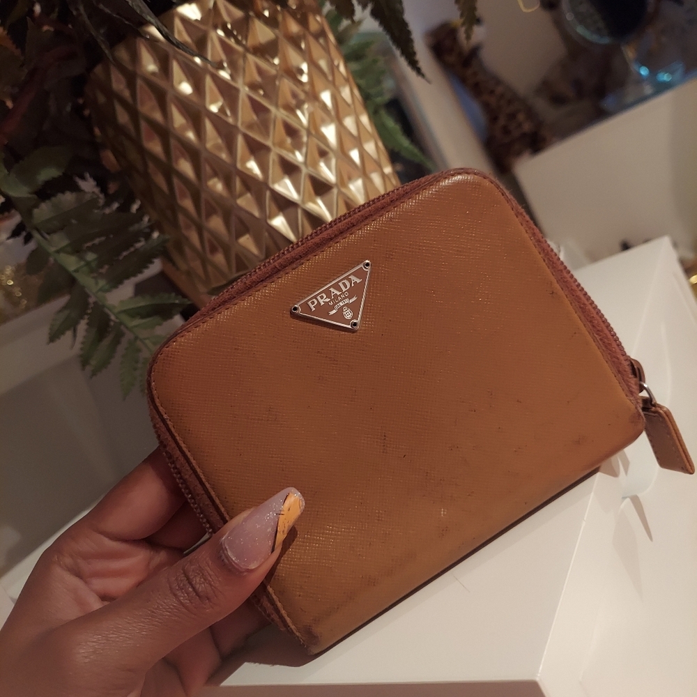Prada milano vintage logo plate zip bifold wallet style code 107 - Picture 6 of 8